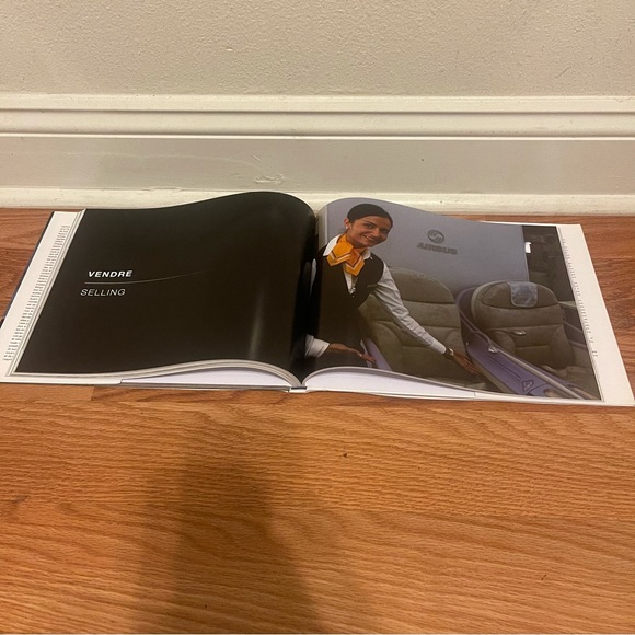 Airbus Yves Marc Book - Picture 6 of 8